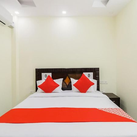 Hotel Golden Bridge Nuova Delhi Esterno foto